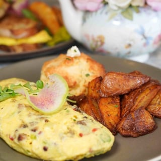 Son & Garden Omelet