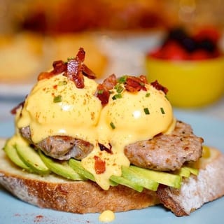 Country Benedict